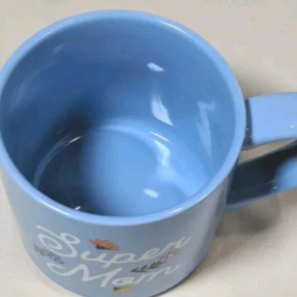'Super Mom' 16 oz Blue Mug - Picture 3 of 3